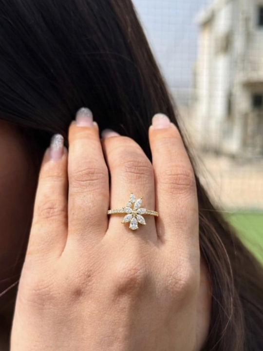 Marquise Floral Cubic Zirconia Gold Ring