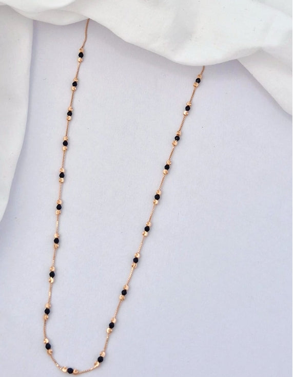 Nidal Jewels | Elegant Black Bead Rose Gold Chain