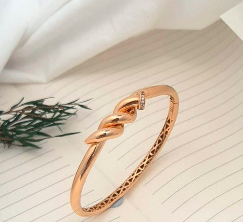 Nidal Jewels | Eternal Twist Kada Bracelet
