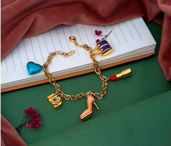 Nidal Jewels | Gold Chic Charm Bracelet