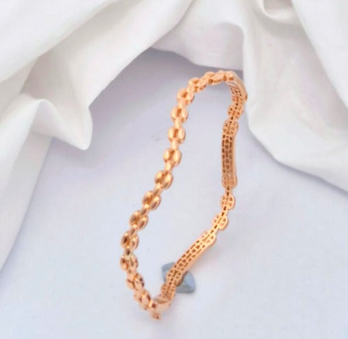 Nidal Jewels | Regal Glow Gold Bracelet