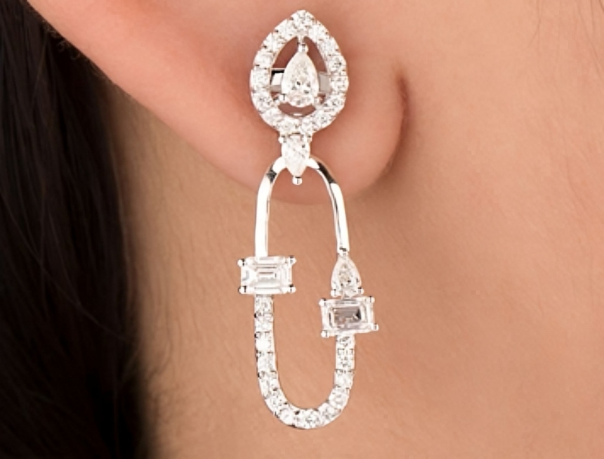 Nidal Jewels | IGI Certified Celeste Loop Drop Earring